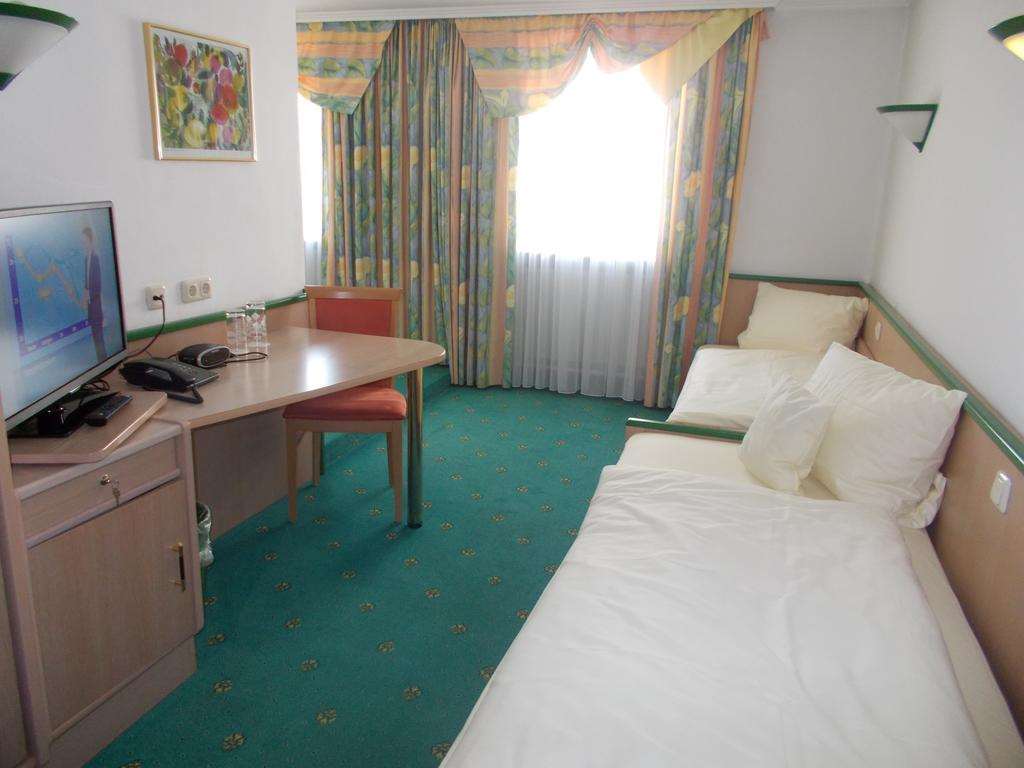 Hotel Stark Ringelai 部屋 写真